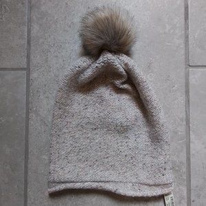 Madewell Pom Pom Beanie Hat NWT Wool Blend Faux Fur